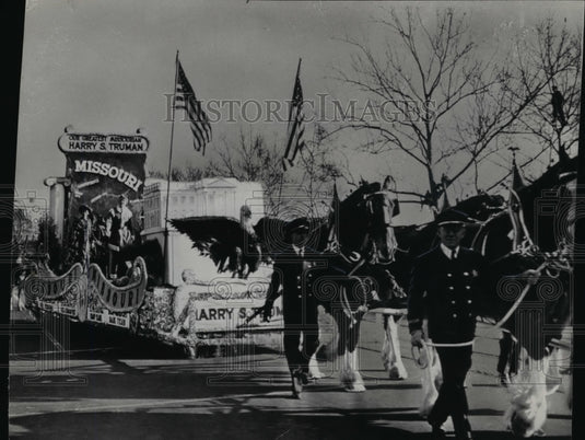 1949, The Missouri float from President Truman's home state - Historic Images