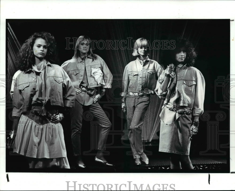 1987 Press Photo Spring Fashion 1987 - cvb11055 - Historic Images