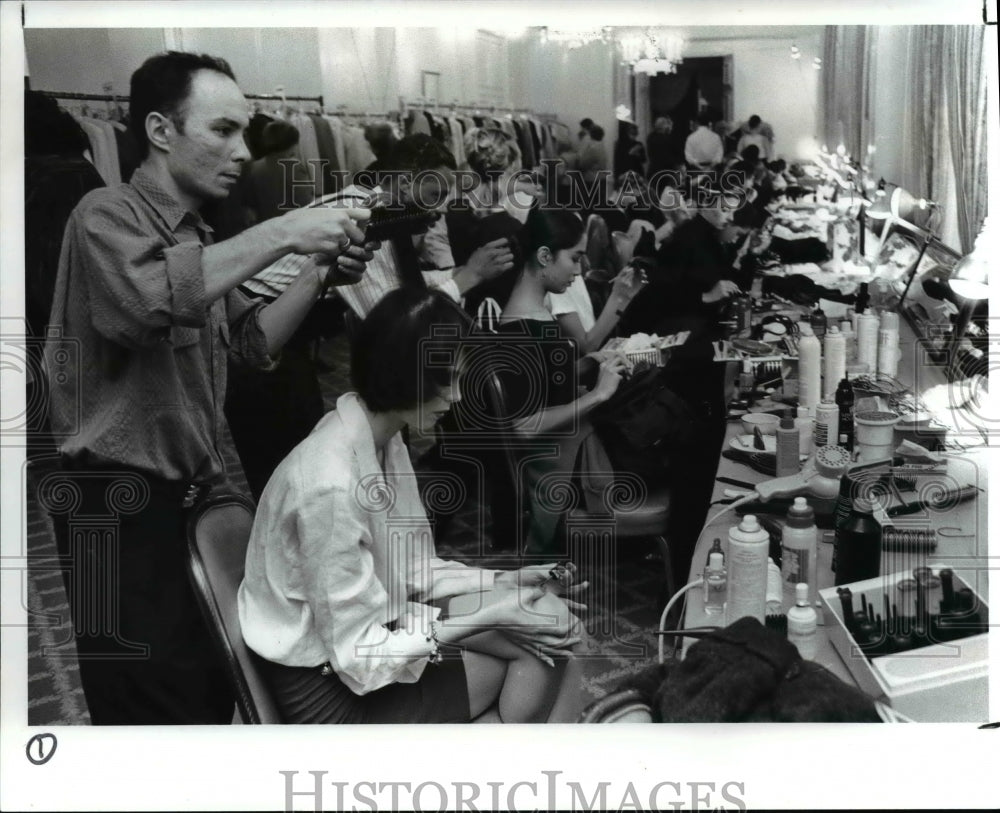 1988 Press Photo Hair stylists-for women - cvb11147 - Historic Images