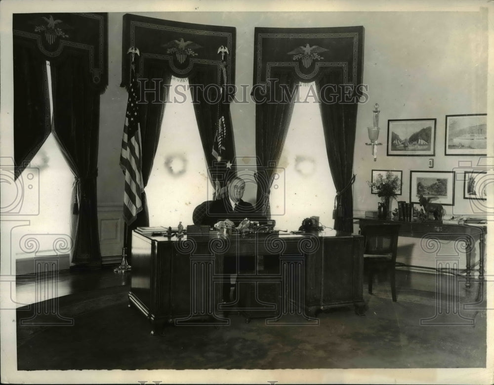 1934 Press Photo President poses for New Year's Photo - cvb11182 - Historic Images