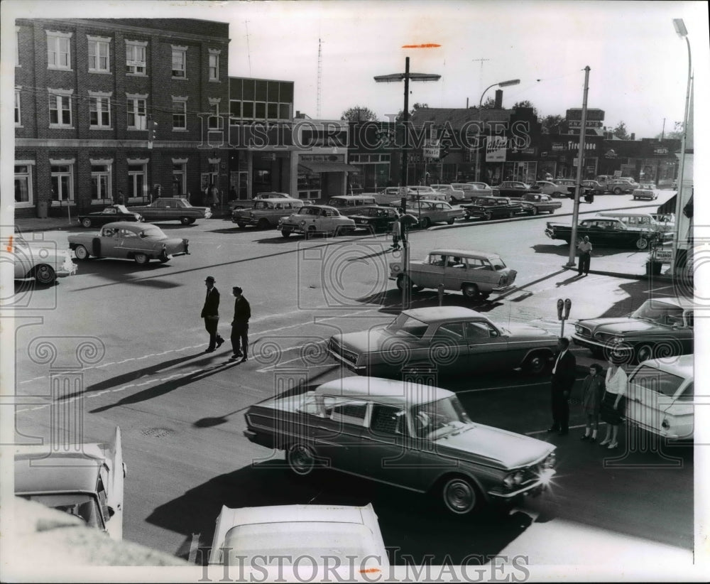 1963 Wadsworth - Looing west on College Street from the square.-Historic Images