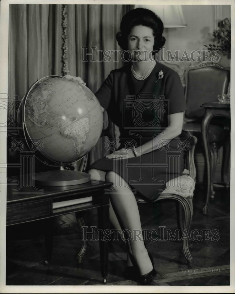 1963 Lady Bird Johnson-Mrs. Lyndon Johnson-Historic Images