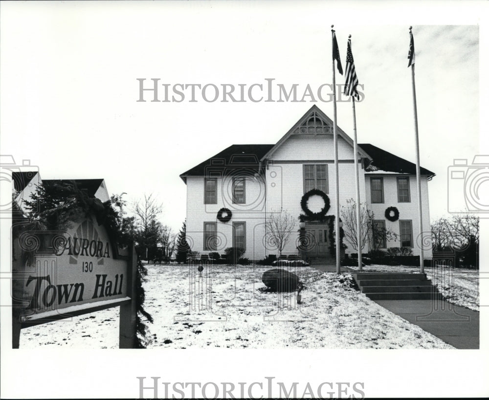 1989 Press Photo Aurora Town Hall, Ohio - cvb11605 - Historic Images