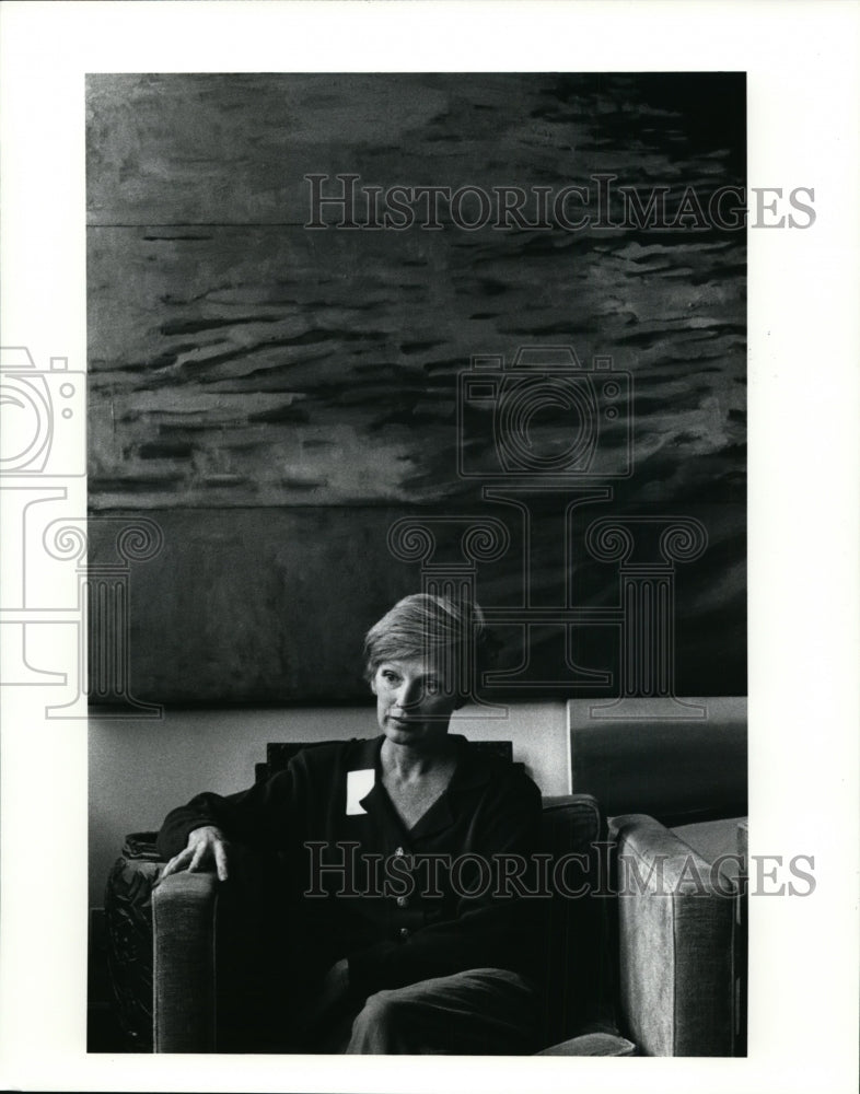 1991 Press Photo Kay Taber-art consultant - cvb12530 - Historic Images