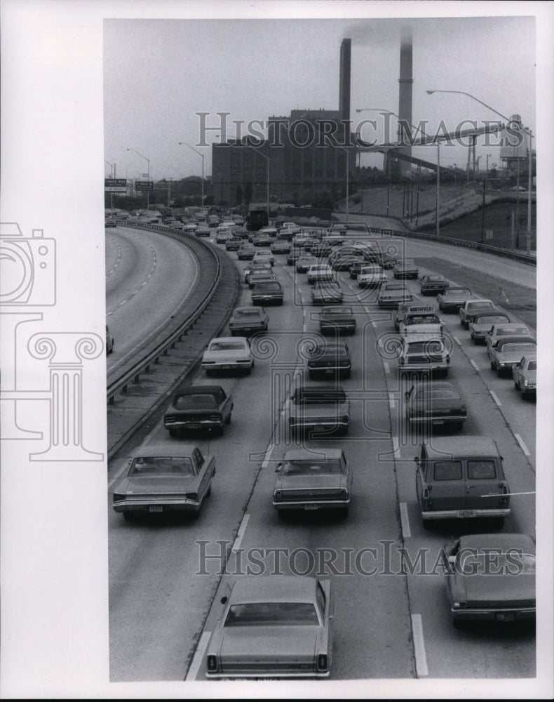 1970, Cleveland strike - cvb12534 - Historic Images