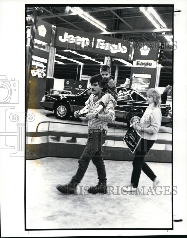 1988 Press Photo Greater Cleveland Car Show - cvb12572 - Historic Images