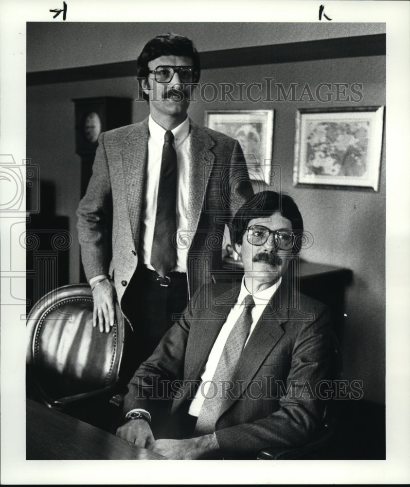1984 Press Photo Wayne Lang (L) and Dan Tyler - cvb12619 - Historic Images