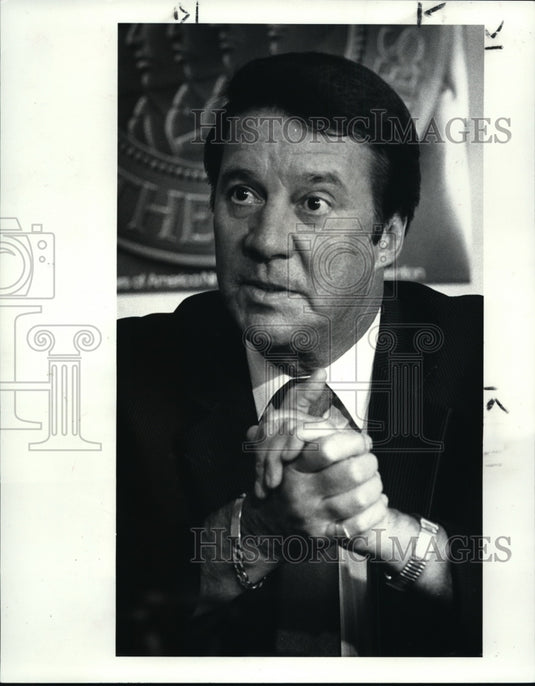 1986 Press Photo Frank Valenta, united steel talks about JL Steel - cvb12625 - Historic Images