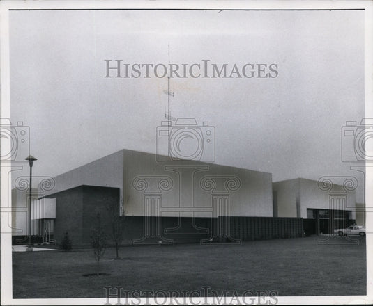 1970 Press Photo Brook Park Safety Bldg, 17401 Holland, Ohio - cvb12677 - Historic Images