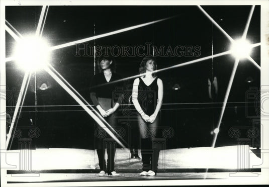 1980 Press Photo Tami Thomas, Susan Hart-Circus play try outs - cvb12691 - Historic Images
