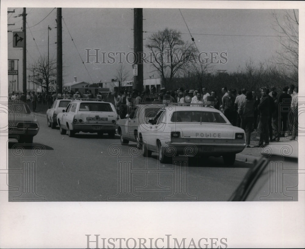 1970 Truckers violence W-137 Brookpart Noon, Cleveland-Historic Images
