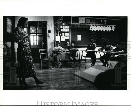 1991 Press Photo Guidance Counselor Marion Townsend at AB Hart Intermediate Sch - Historic Images