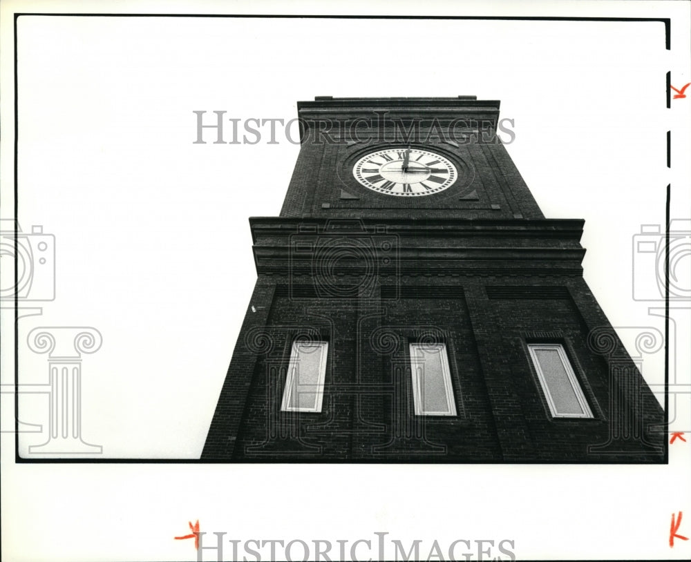 1982 Press Photo Renovated Goodyear clock tower in Akron - cvb12937 - Historic Images
