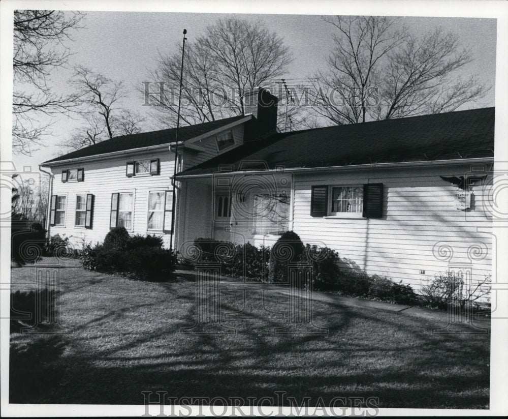 1974 Munson Township in Ohio Home of Bernard Schkowski-Historic Images