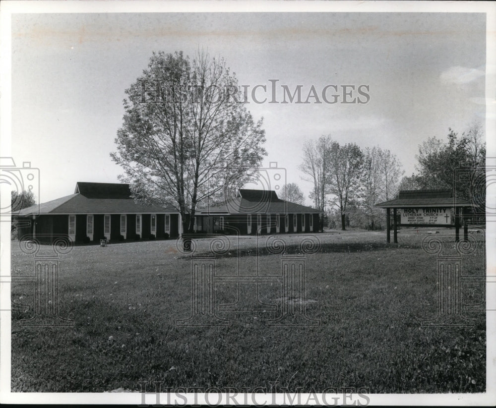 1971 Holy Trinity Lutheran Church, Brunswick Ohio-Historic Images