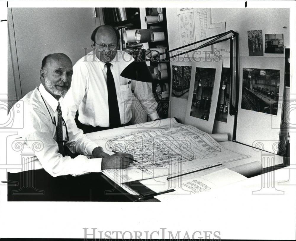 1989 Press Photo Peter van Dijk-Thomas Beeby - cvb13053 - Historic Images