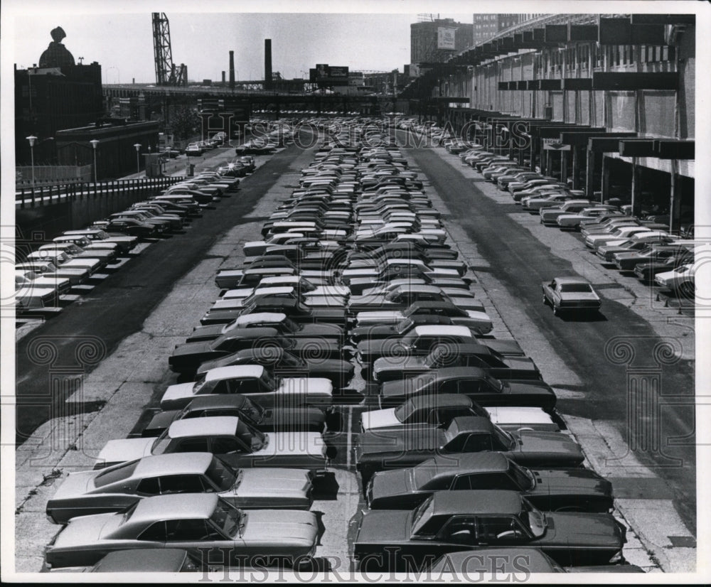 1970, C.T.S. Bus strike - cvb13236 - Historic Images