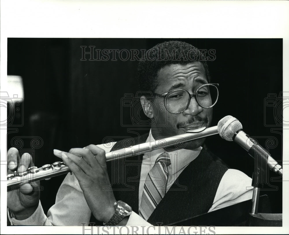 1986, Herb Wilborn Jr. Jazz flutist - cvb13337 - Historic Images