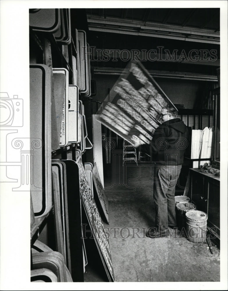 1980 Press Photo Hary Farnsworth - cvb13618 - Historic Images