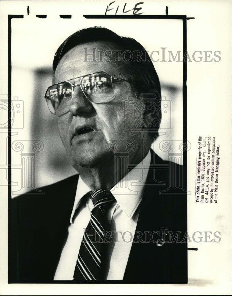 1988 Press Photo Bill Jennings President and Director of Dist. 54 - cvb13658 - Historic Images