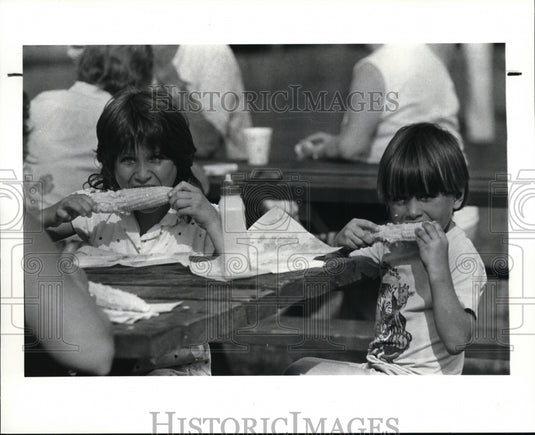 1985 Press Photo Shannon & Jeremy O'Brien at the Lodi Ohio Sweet Corn Festival - Historic Images