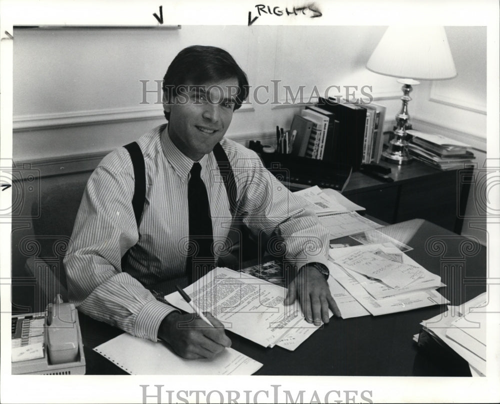 1990 Press Photo Attorney David W Leopold - cvb13815 - Historic Images