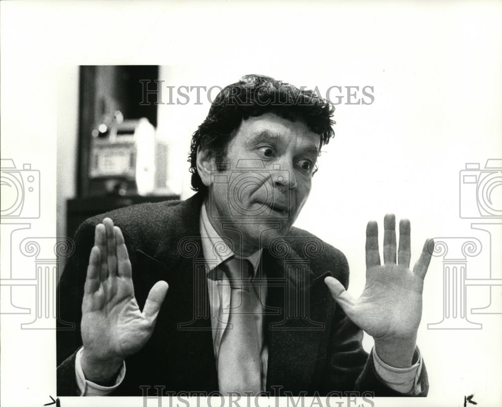 1985 Press Photo Ronald J Lertzman, who is going to start a TV program on chn 61 - Historic Images