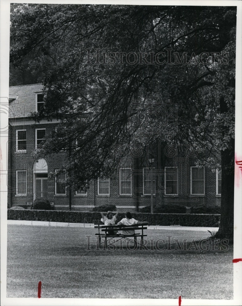 1977 Press Photo Federal Correctional Institute - cvb14196 - Historic Images