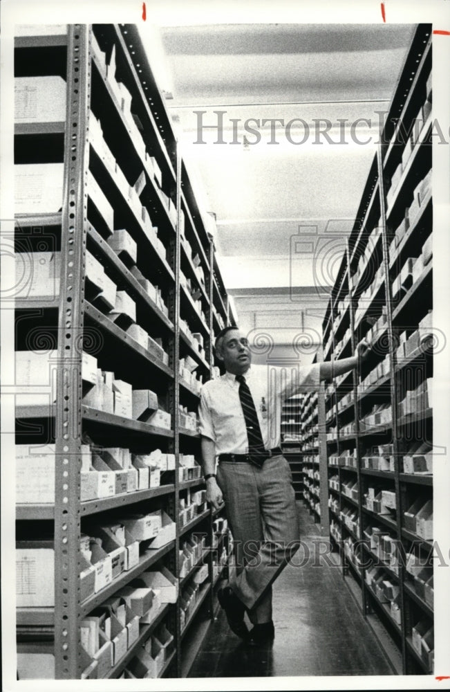 1980 Press Photo Preston Meller Jr. president of Pioneer Standard Electronics - Historic Images