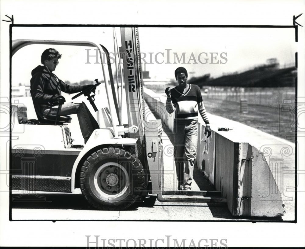 1985 Press Photo Cleveland Grand Prix-Budweiser - cvb14282 - Historic Images