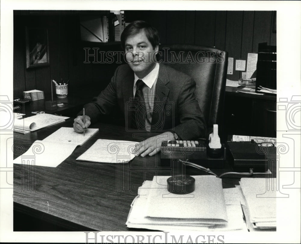 1984 Press Photo Fred S. Mervis Noll Machinery 6200 Harvard - cvb14383 - Historic Images