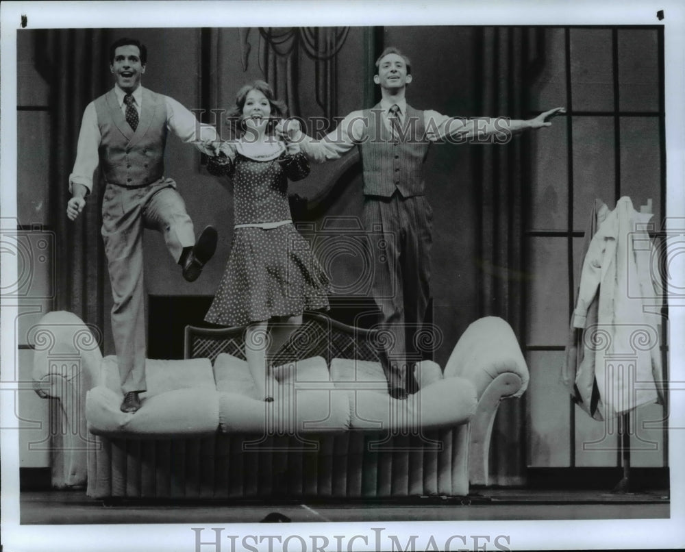 1986 Press Photo Don Lockwood, Kathy Selden & Cosmo Brown in Good Mornin' - Historic Images