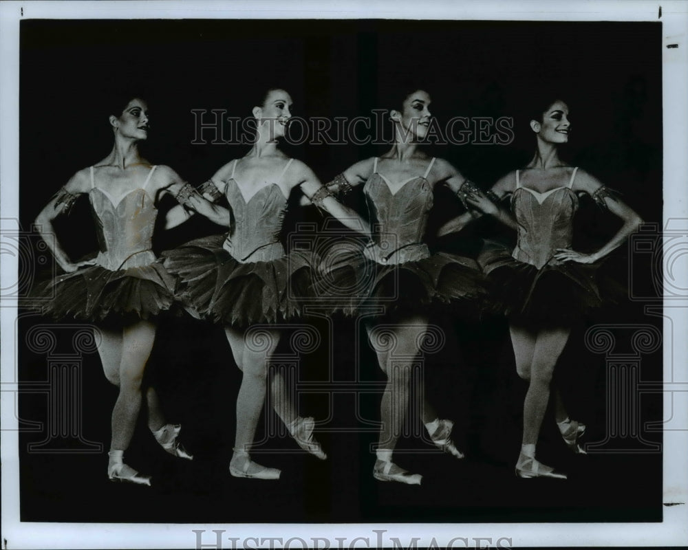 1989 Press Photo Janina Michalski, Kay Eichman, Pamela Reyman, Laurie Miller - Historic Images