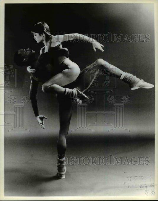 1985 Press Photo Kitty Skillman & Carleton Wilcorn in Go! Said Max - cvb15991 - Historic Images