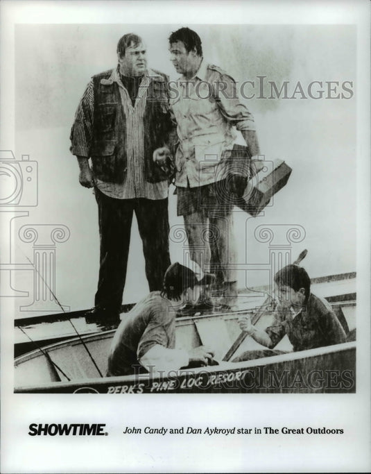 1989, John Candy & Dan Aykroyd star in The Great Outdoors - cvb16031 - Historic Images