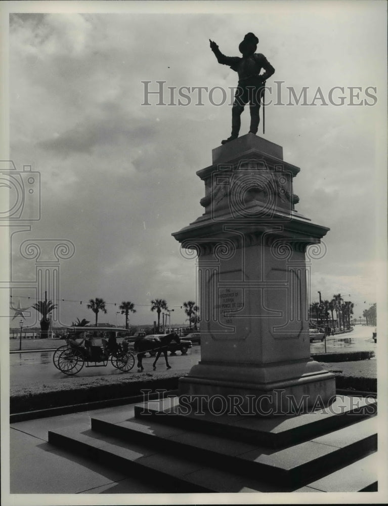 1965 Press Photo Statute of Ponce de Leon in St. Augustine, Florida - cvb16303-Historic Images