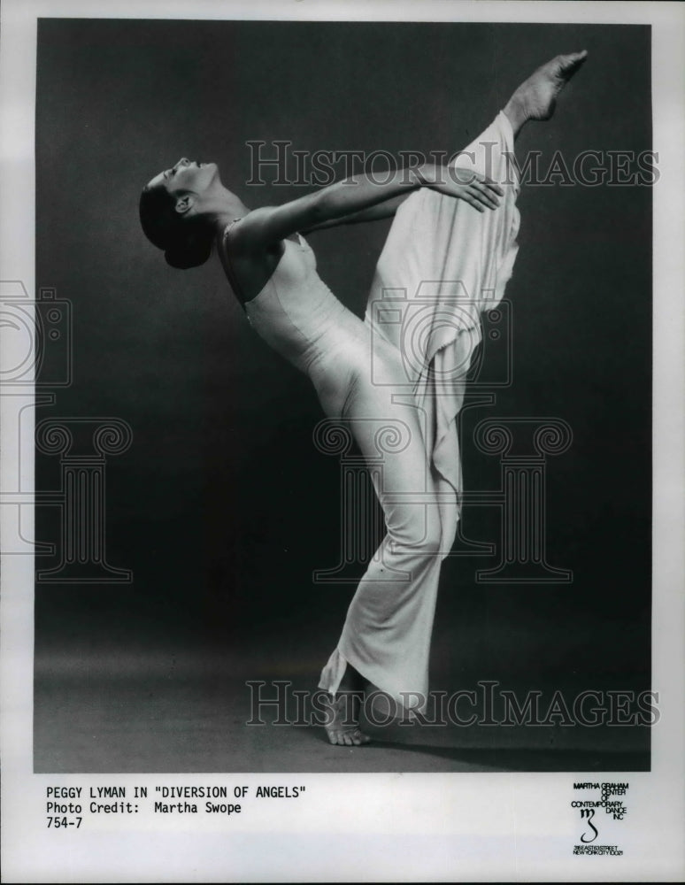 1986 Press Photo Peggy Lynman performs in Diversion of Angels with Martha Graham - Historic Images