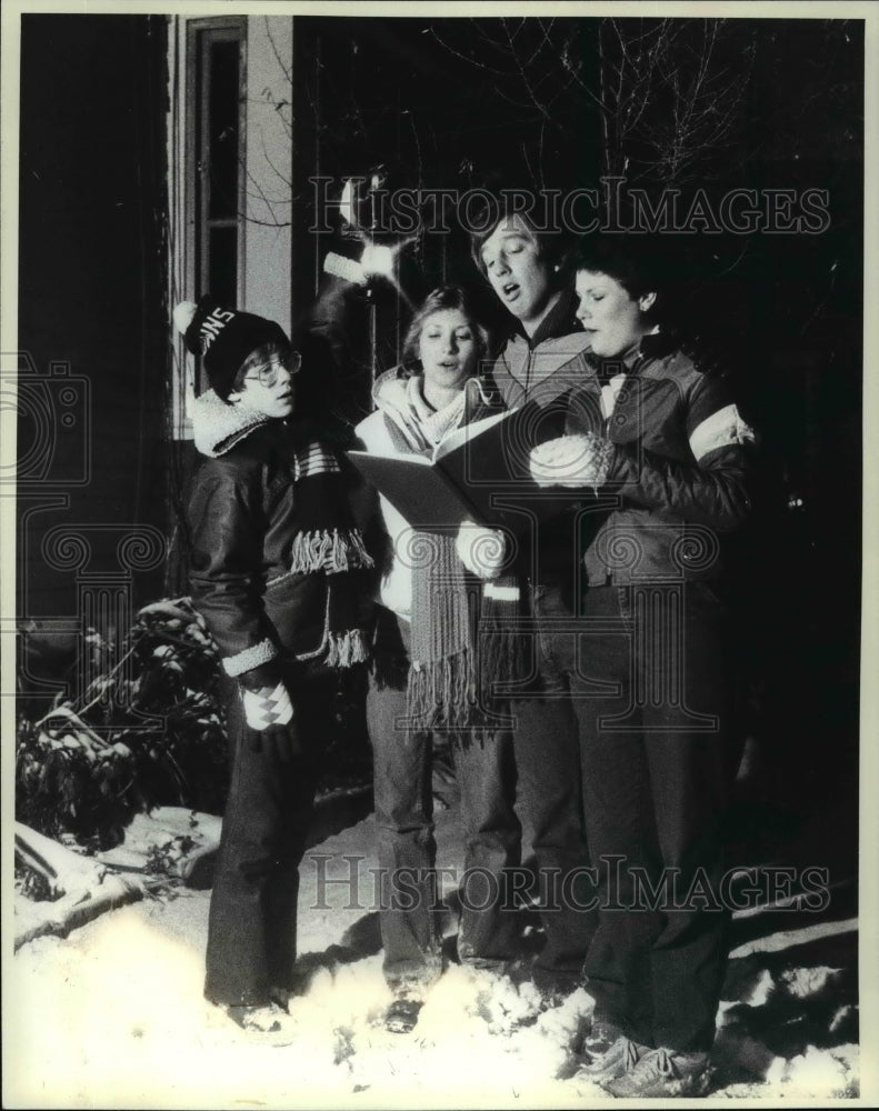 1982 Press Photo Brian Bishop, Judy Bishop, Tim Mulvey and Diane Lisowski - Historic Images