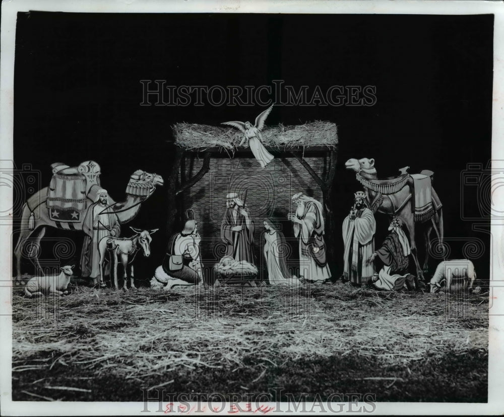 1965 Nativity scene Christmas decor-Historic Images