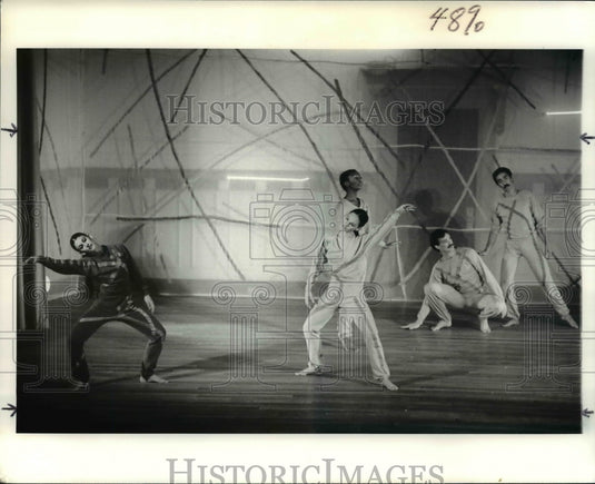 Press Photo Dance Gips- Footpath Dance Company - cvb16713 - Historic Images