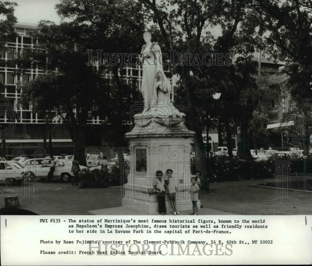 1985, Napoleon&#39;s Empress Josephine statue-Fort De France Park - Historic Images