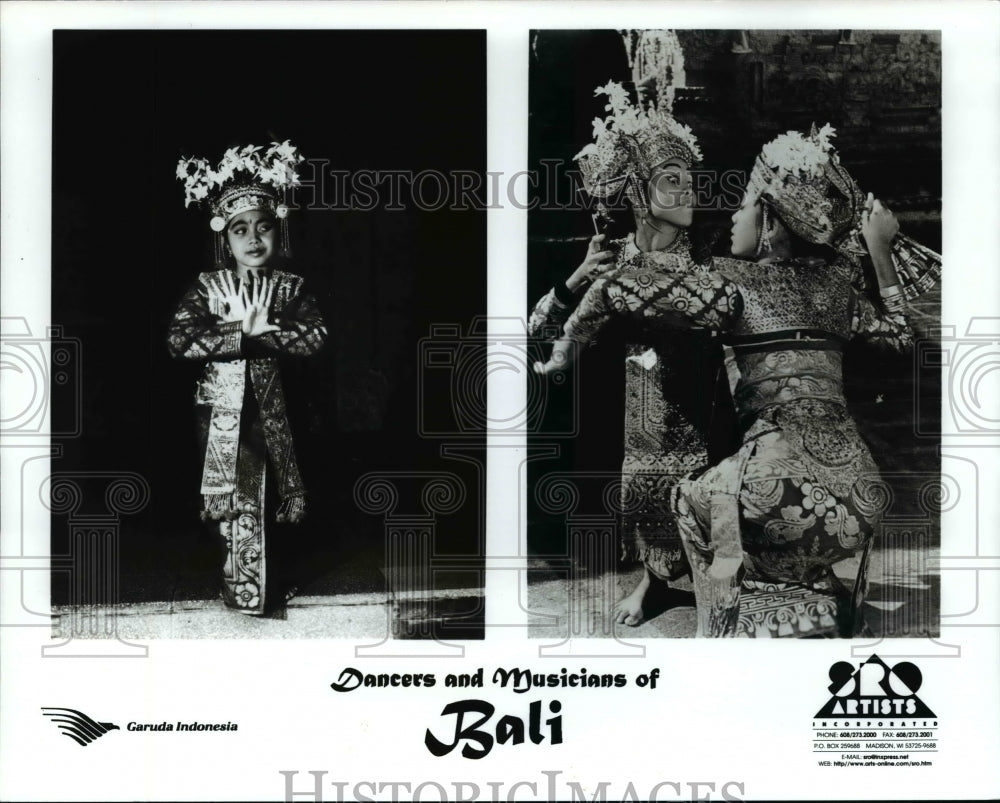 1999 Press Photo Dancers and Musicians of Bali - cvb17195 - Historic Images