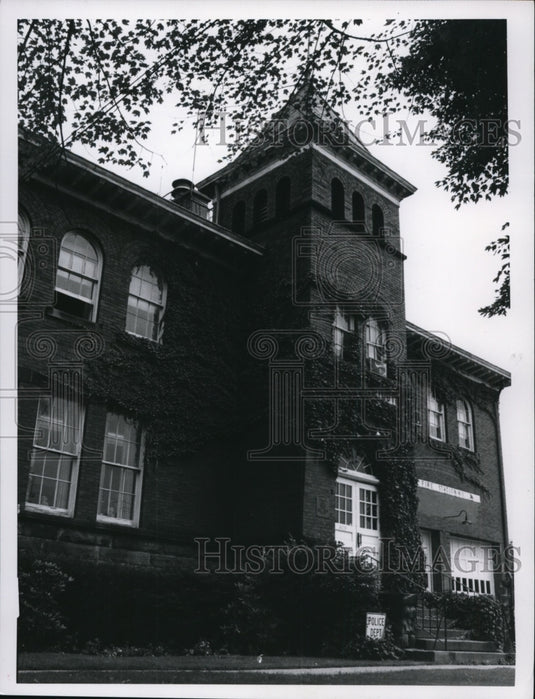 1968 Independence Municipal Building, Ohio-Historic Images