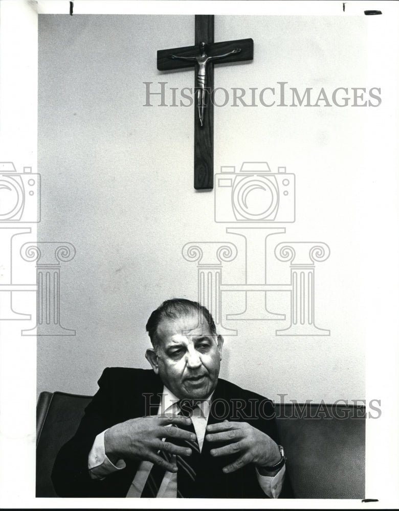 1987 Press Photo Dr Anthony Iezzi, Cleveland Catholic Diocese - cvb17564 - Historic Images