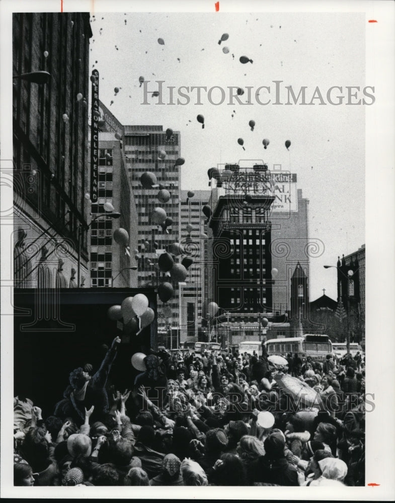 1976 Press Photo Opening of the musical Grease at the Hanna Theater - cvb17597 - Historic Images