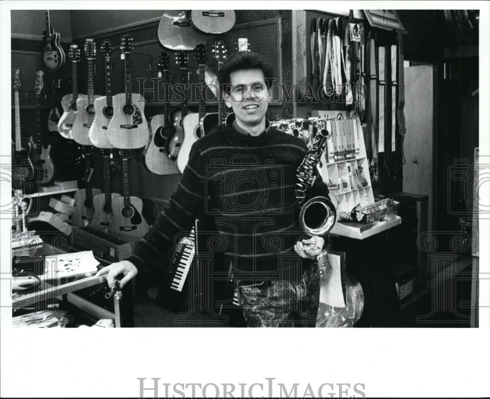 1989 Press Photo Saxan John Klayman - cvb17615 - Historic Images