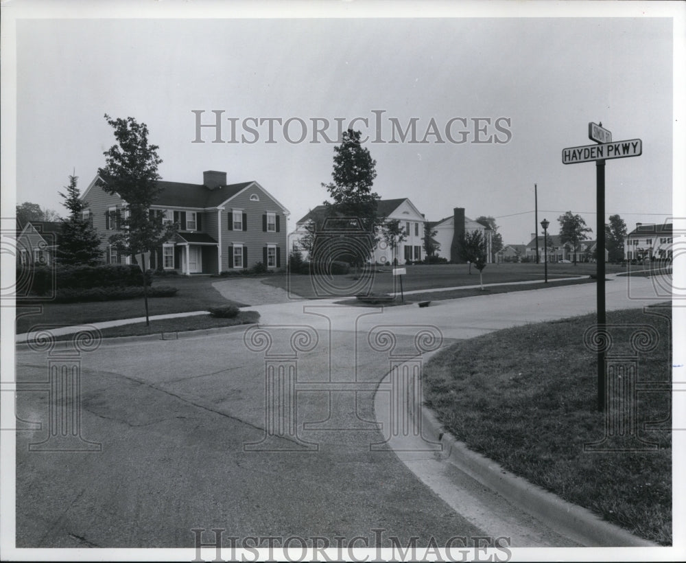 1970 Press Photo Hudson Ohio Cvb17692 Historic Images 1970-press-photo-hudson-ohio-cvb17692-historic-images