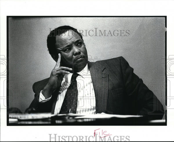 1988, Nathaniel Whitaker - cvb17720 - Historic Images