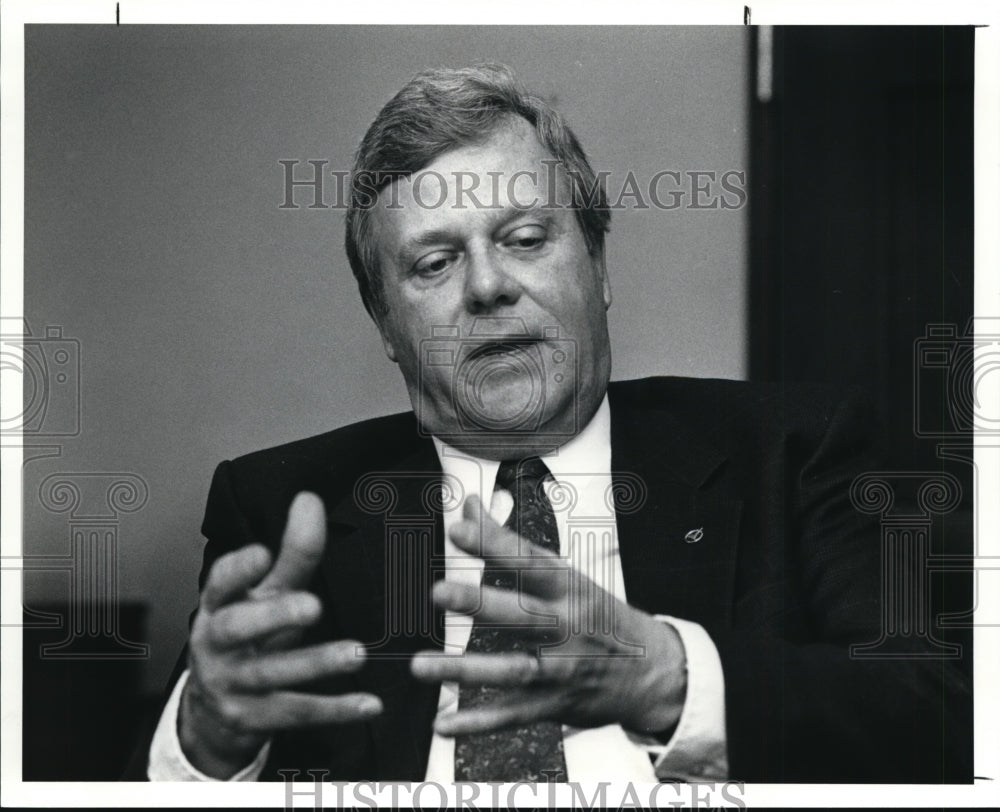 1991 Press Photo Alberty Bersticker, New CEO of the Ferro Corporation - Historic Images