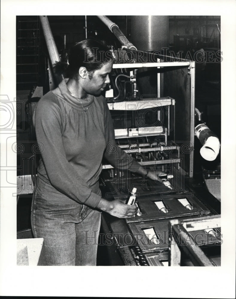 1981 Press Photo Racehl Amos- Woodhill Permatex - cvb18434 - Historic Images